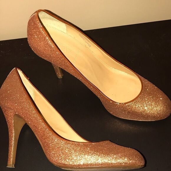 J Crew academia Rose gold glitter heels, sz 7.5, 3.5” heels - Picture 9 of 9